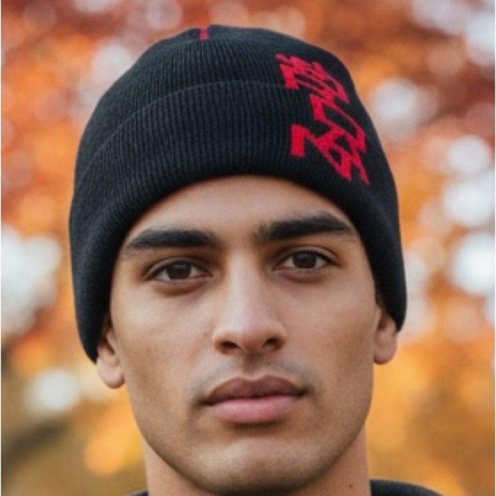 Jordan‎ Black and Red Beanie